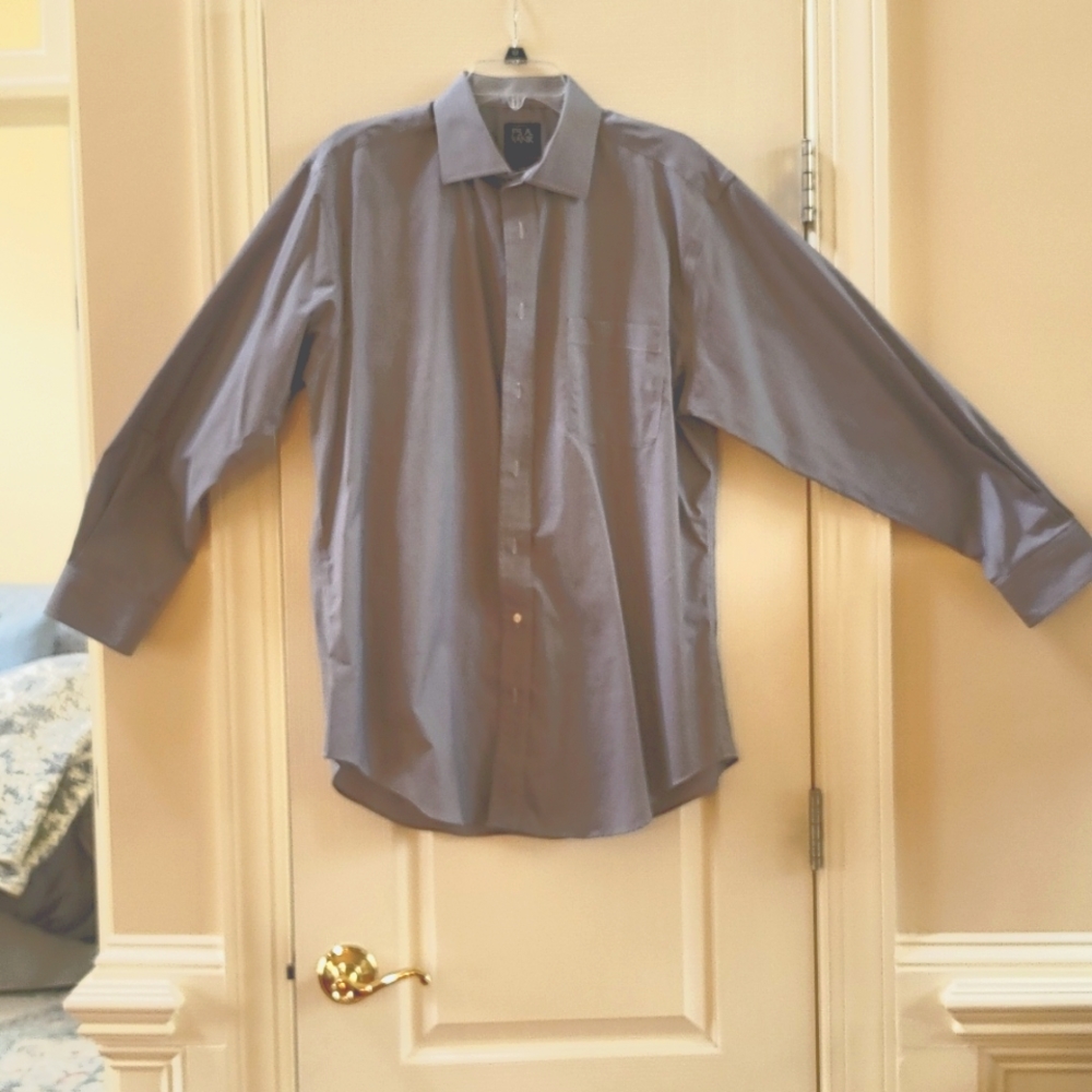Jos. A. Bank Traveler Travel Tech. Size:17-34